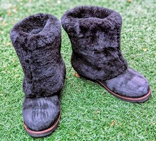 UGG Maylin Black Pull On