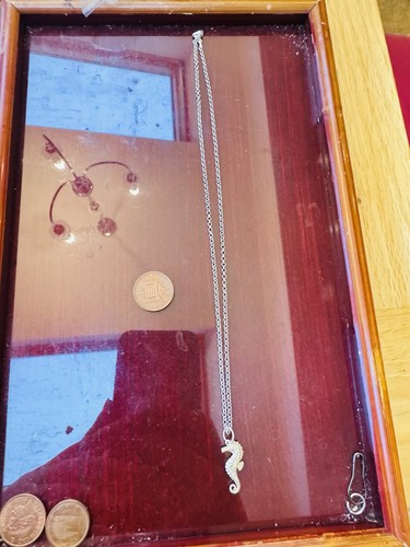 Sterling silver seahorse - silver,