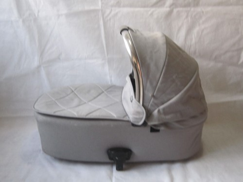 Mamas papas carrycot flip - mamas,