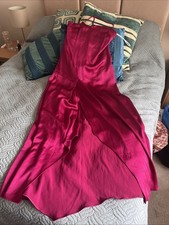 Stunning Halston heritage