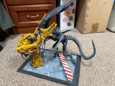 Ripley Vs Queen Alien Diorama