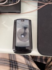 Motorola RAZR 2 V8 Flip Phone T-Mobile