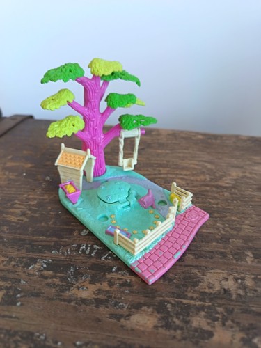 Polly pocket shady tree - polly,