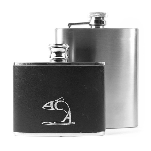 Pair hip flasks oz - of,
