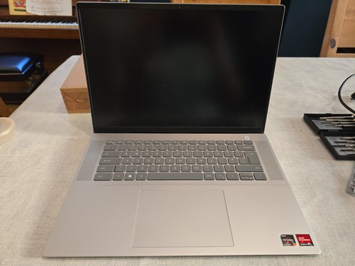 Dell inspiron 5625 - dell, 16