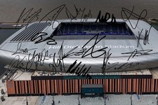Everton Squad Signed Hill