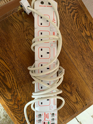 Surgeguard way plug surge - surgeguard,