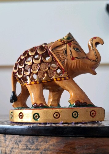 Indian hand carved wooden - ,