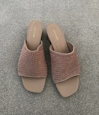 Jigsaw Beige / Rose Crochet