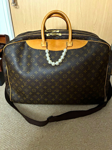 Authentic vintage louis - authentic,,