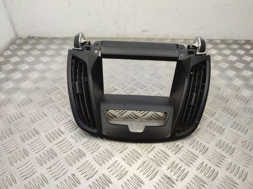Ford kuga 2018 dash center - 2018,