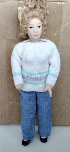 Dolls house female 12th scale - female,