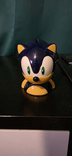 Sonic the hedgehog - sonic,
