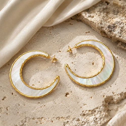 Schiaparelli crescent moon - schiaparelli,