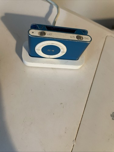 Apple ipod shuffle 2nd gen - ipod,