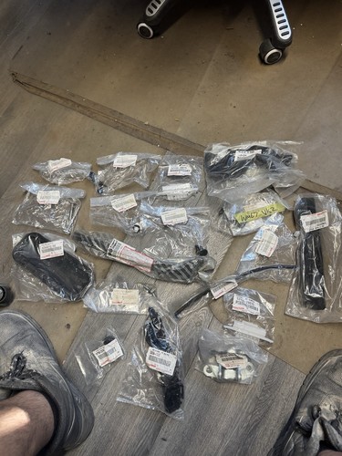 Job lot toyota - of, parts
