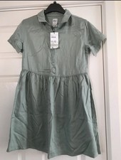 BNWT Sage green short-sleeved