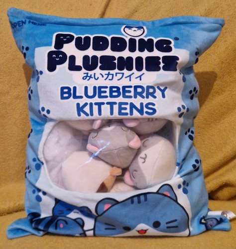 Kawaii pudding plushies - pudding,