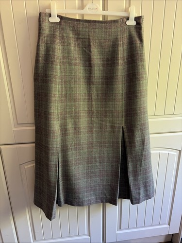 Laura ashley pure wool fully - pure,