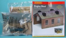 HORNBY R8004 ENGINE SHED
