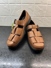 HOTTER TAN LEATHER FISHERMAN STYLE LEATHER SHOES SIZE 9.5. BRAND NEW.