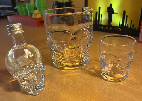 3pc skull glassware set - 3pc,