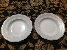 2 Plates