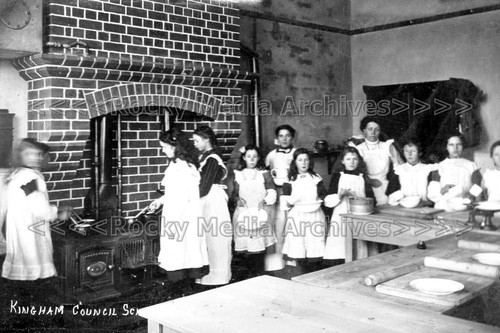 Azz girl cookery - cookery, class