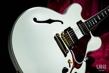 Epiphone Inspired by Gibson