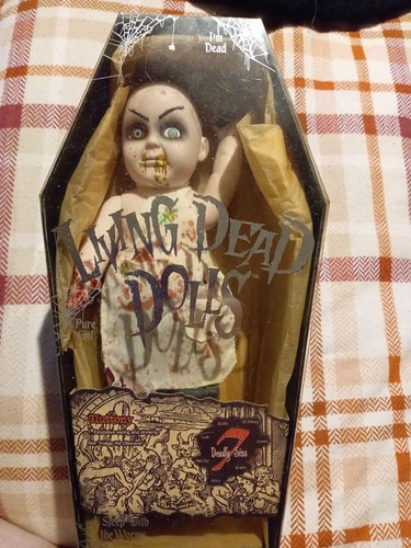 Living dead dolls series - dead,