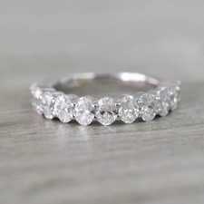 Oval Cut Diamond Eternity