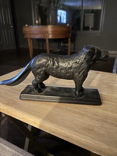 Vintage black cast iron - iron, dog