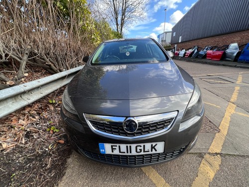 2011 vauxhall astra sri - vauxhall,