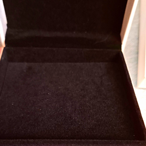Pandora white square gift - pandora, box