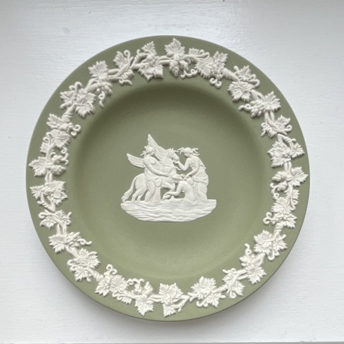 Wedgwood green white - &,