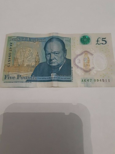 Rare new five pounds - £5,