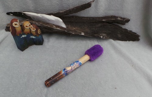 Drumbeater for small hands