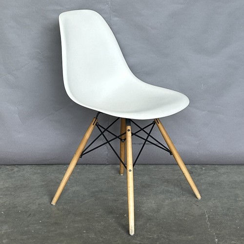 Vitra eames plastic chair - eames,