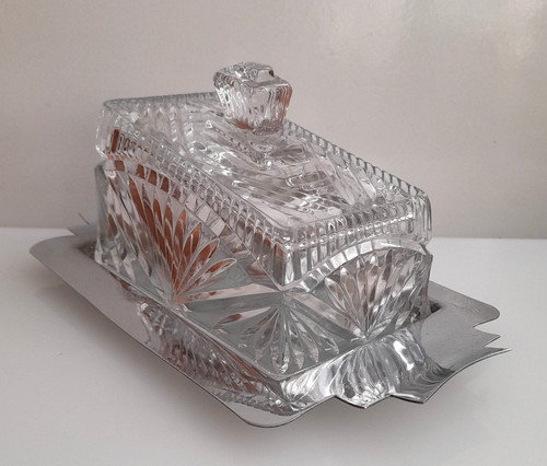 1930 art deco pressed - art,