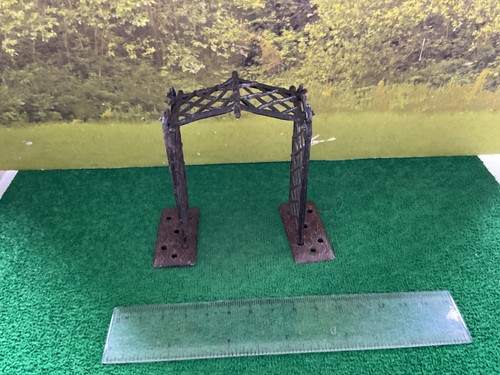 Vintage britains lead floral - vintage,