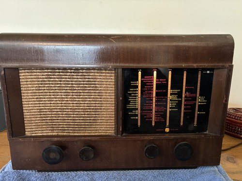Vintage pye radio model p28 - radio,