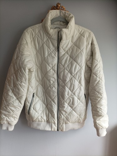 Stunning cream patagonia - cream,