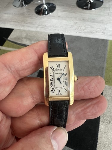 Ladies cartier tank americaine - cartier,