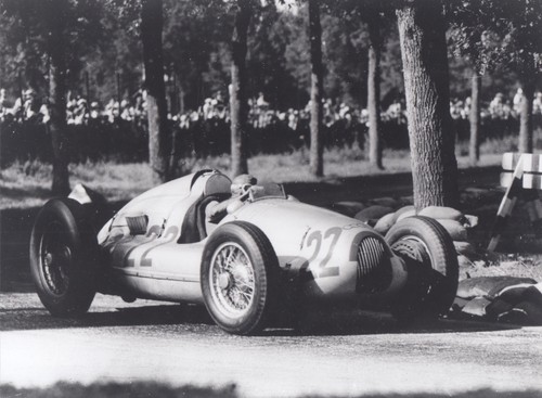 Tazio nuvolari auto union - tazio,