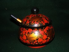 VINTAGE RUSSIAN LACQUER KHOKHLOMA TABLEWARE HAND PAINTED USSR LIDDED POT & SPOON