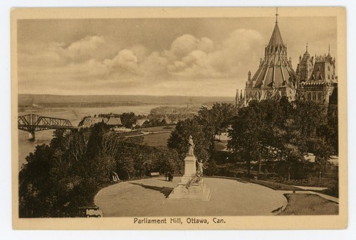 Queen victoria monument - queen,