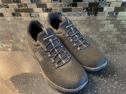 Women black skechers - black,