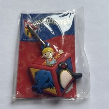 Hit Favourites Charity Zip