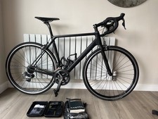 Canyon Ultimate CF SLX 8.0 Di2 Ultegra Matt Black, Medium. 2 sets of wheels 