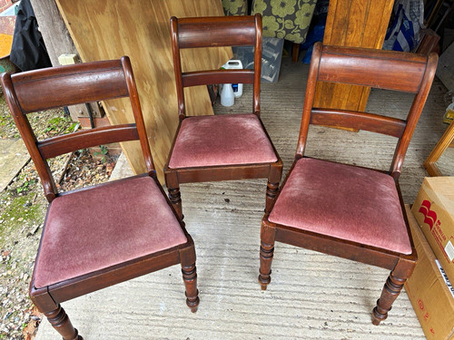 Set wooden dining chairs - 3,
